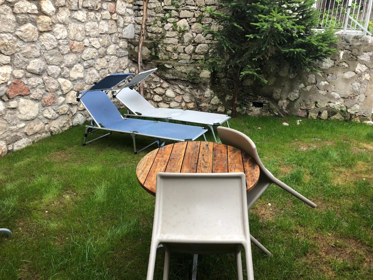 Ca De L'Angelon Aparthotel Brenzone sul Garda Exteriör bild